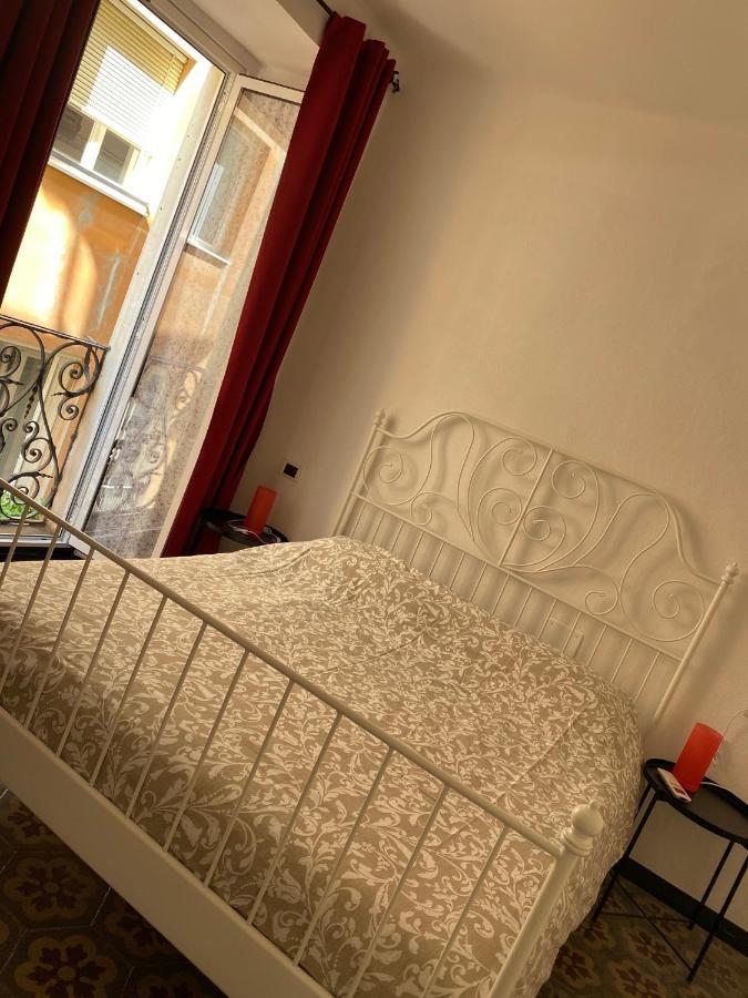 B&B Dormire Dai Grimaldi Gênes Extérieur photo